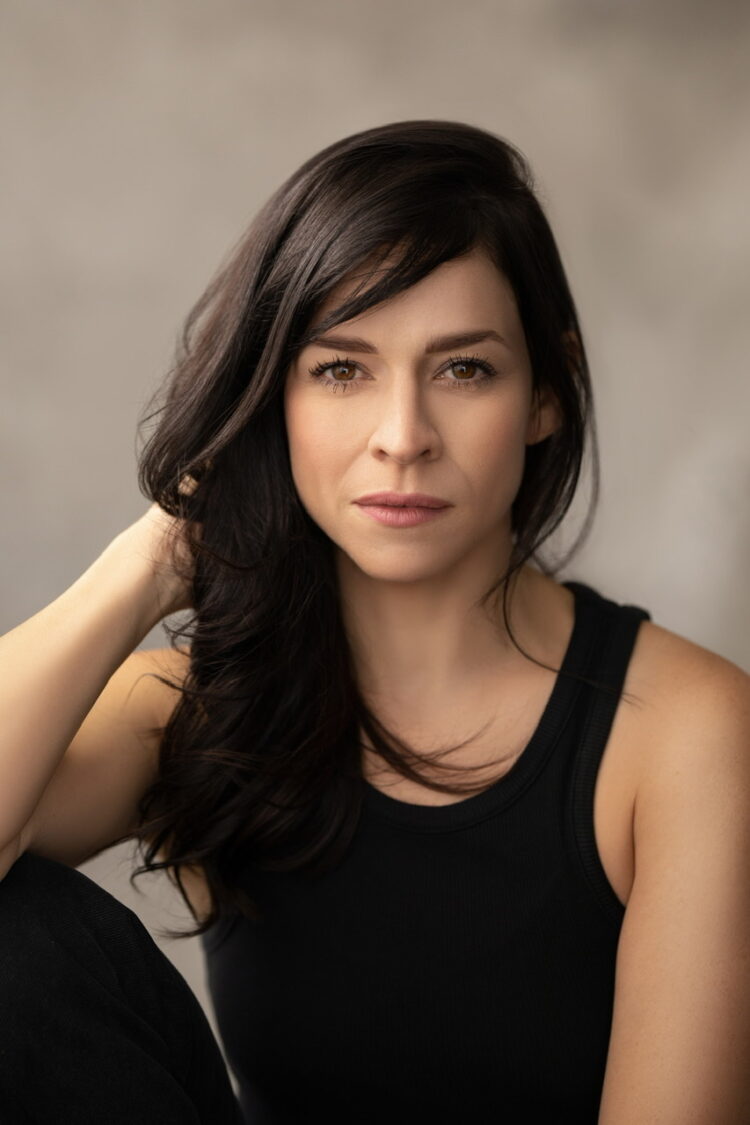 jazmin caratini feet 3