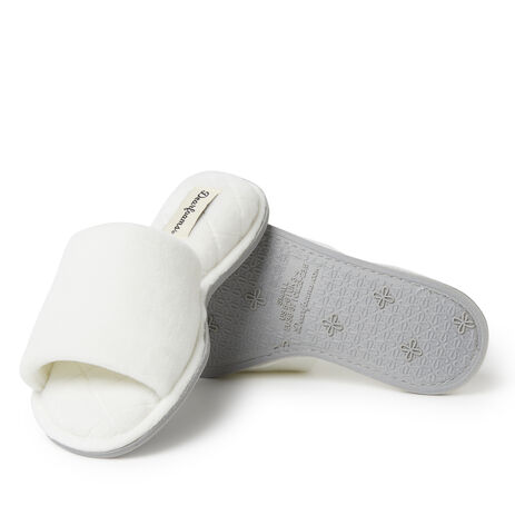 jeanine beatrice feet 2