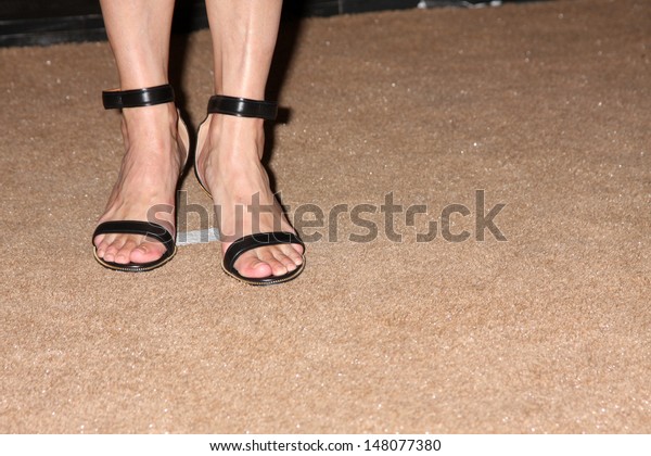 jeanne tripplehorn feet 1