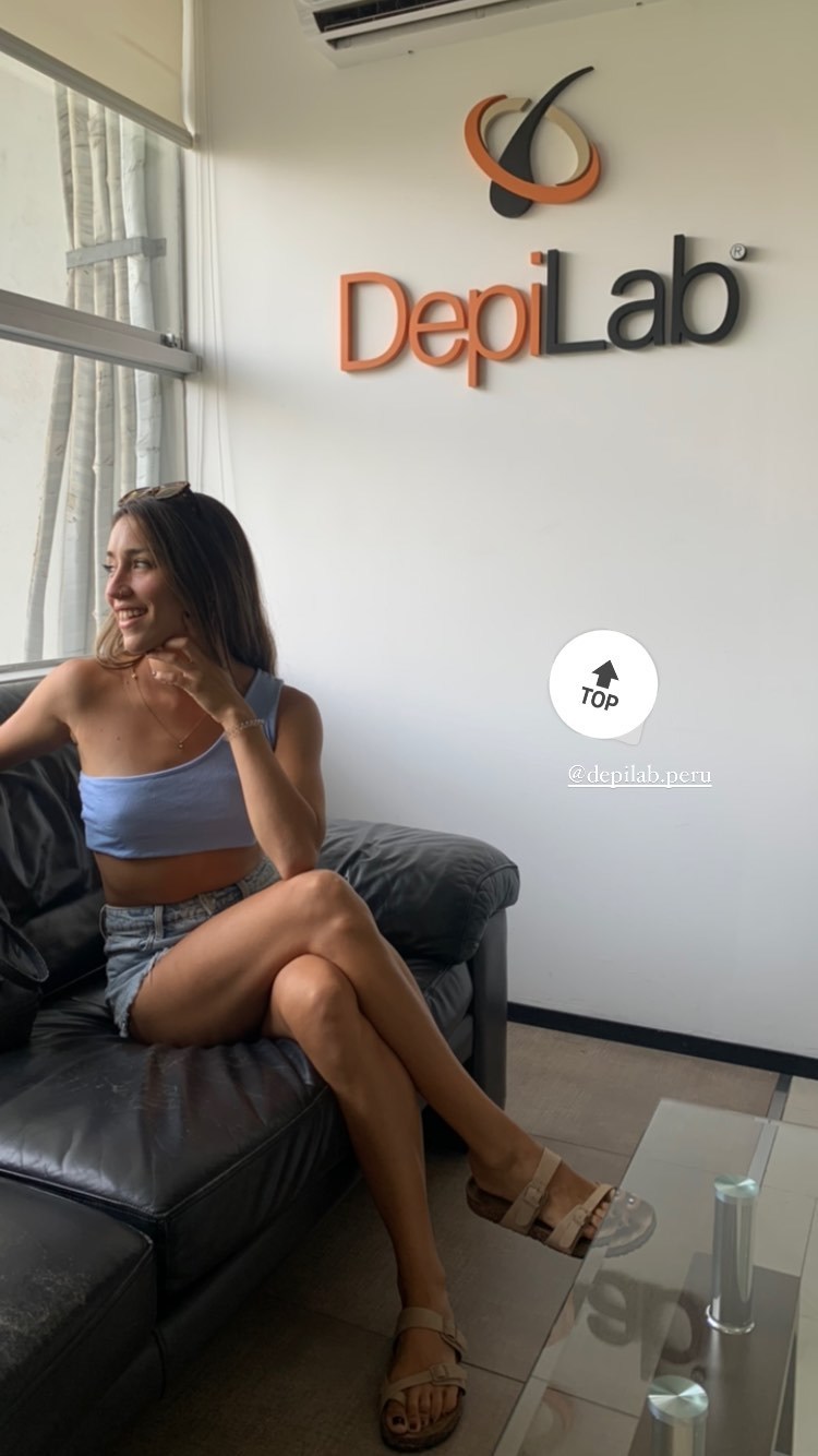 jely reategui feet 2