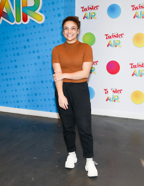 jelysa hernandez feet