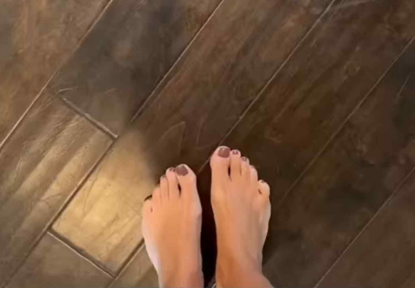 jen hamilton feet 3