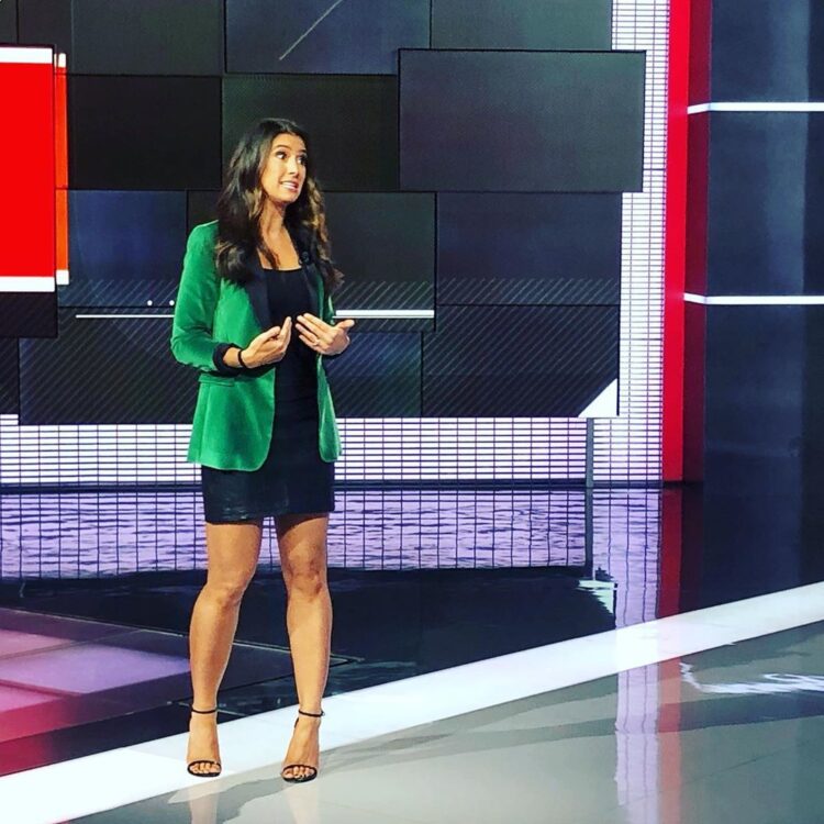jen lada feet 5