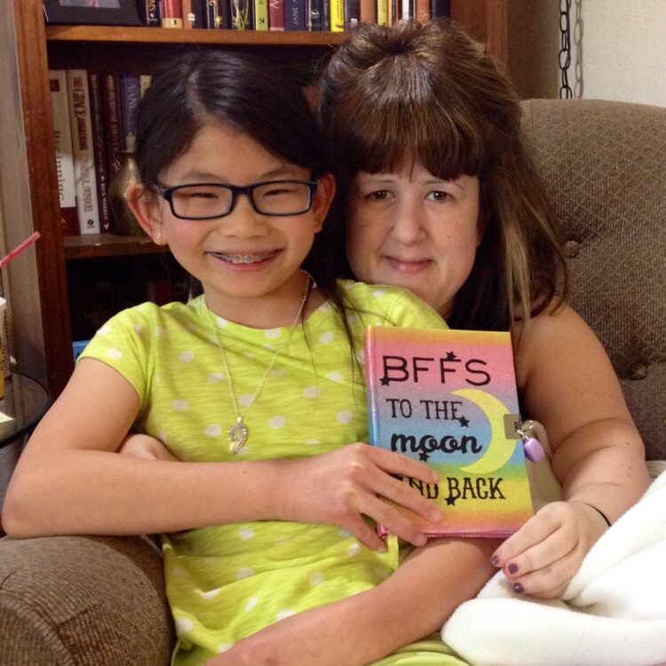 jen montzingo feet 6