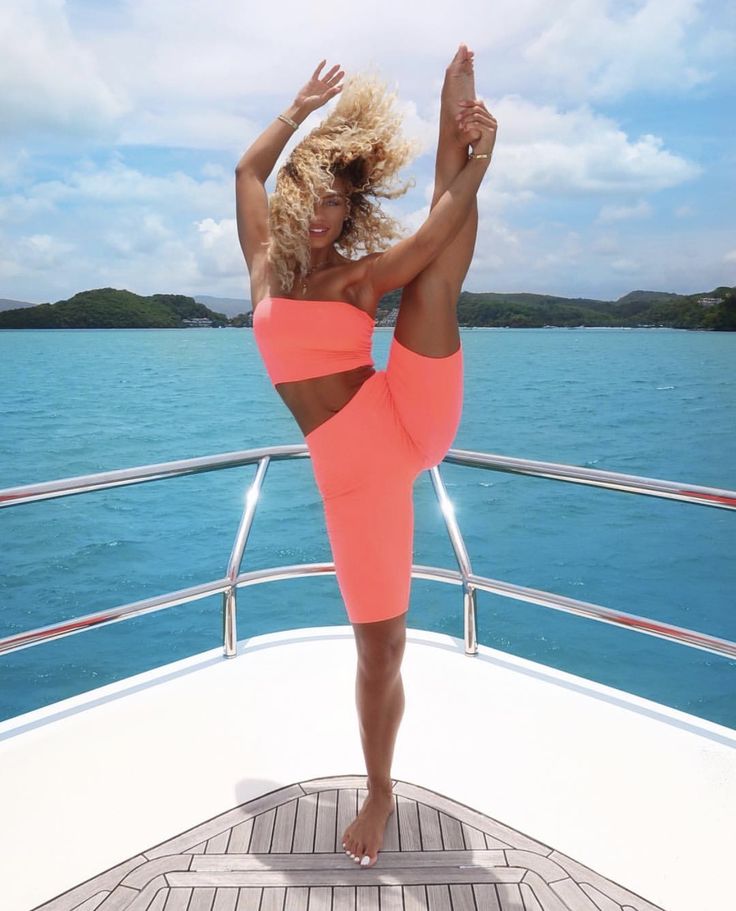 jena frumes feet 5