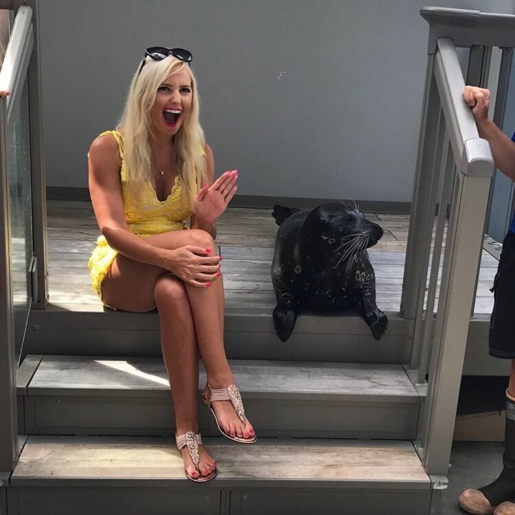 jenn barlow feet