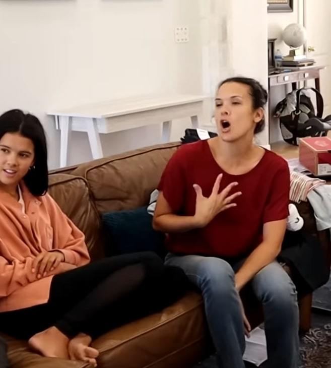 jenna bennett feet 3