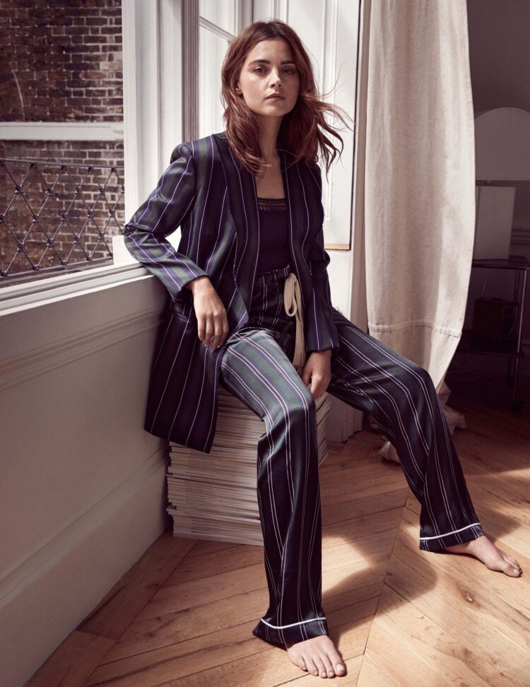 jenna coleman feet 4