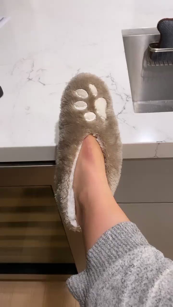 jenna ezarik feet