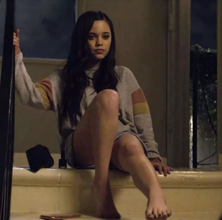 jenna ortega feet 2