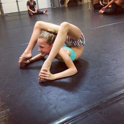 jenna valenzuela feet 6