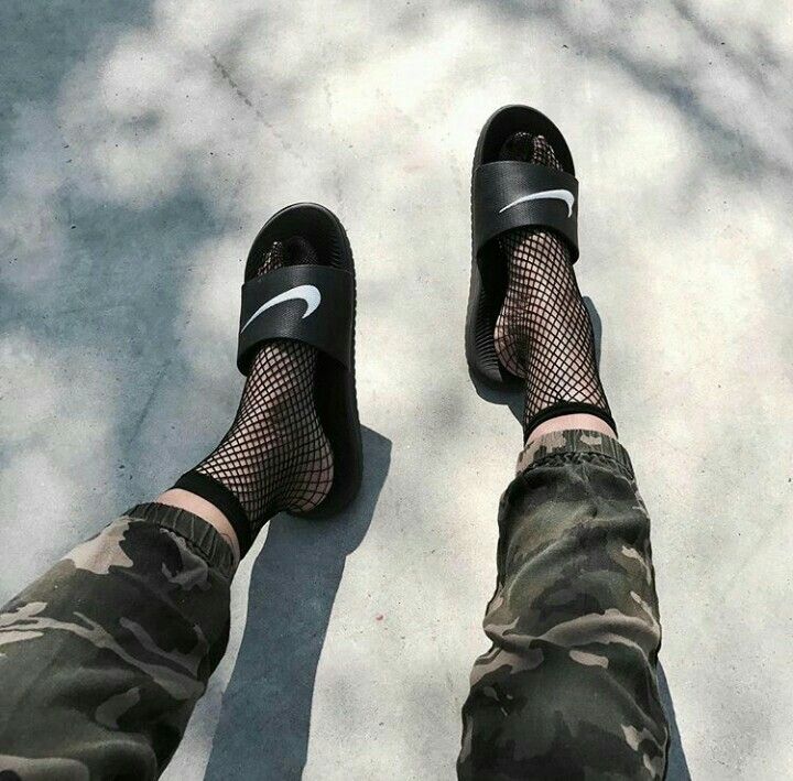 jennaly alexis bounvilom feet 5