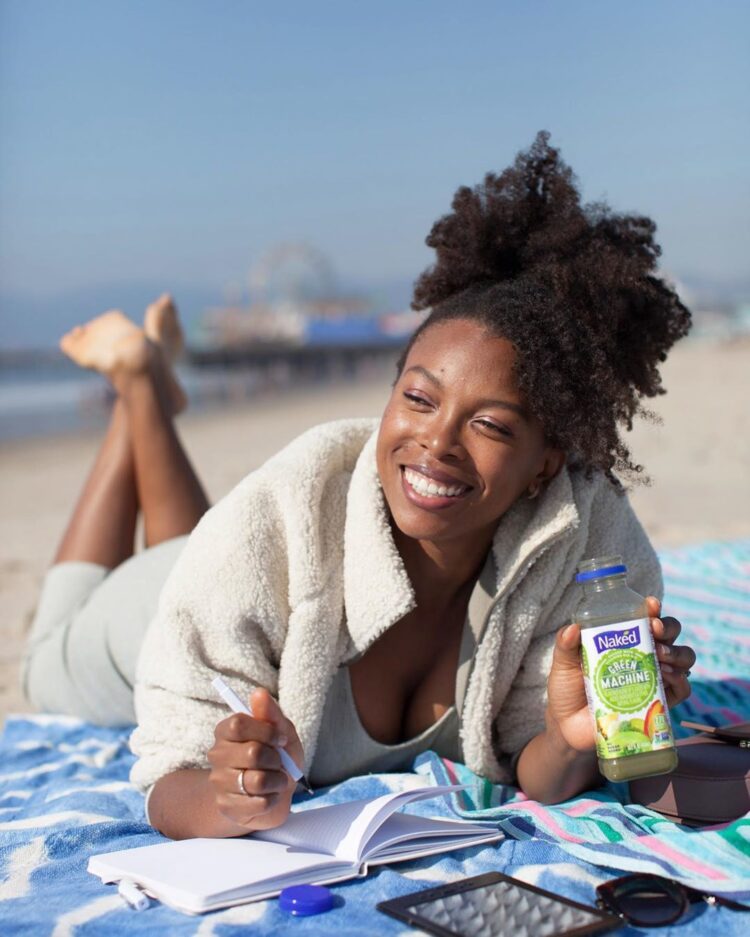 jenne claiborne feet 2