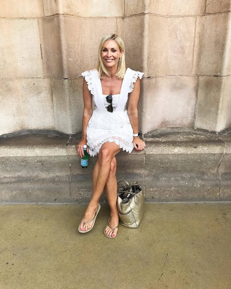 jenni falconer feet 4