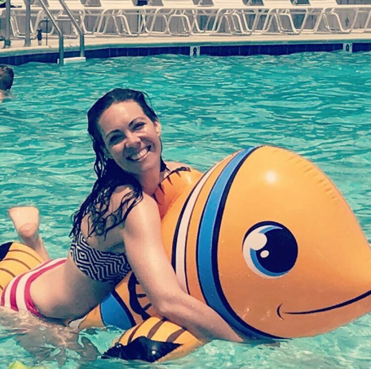 jennie eisenhower feet 3