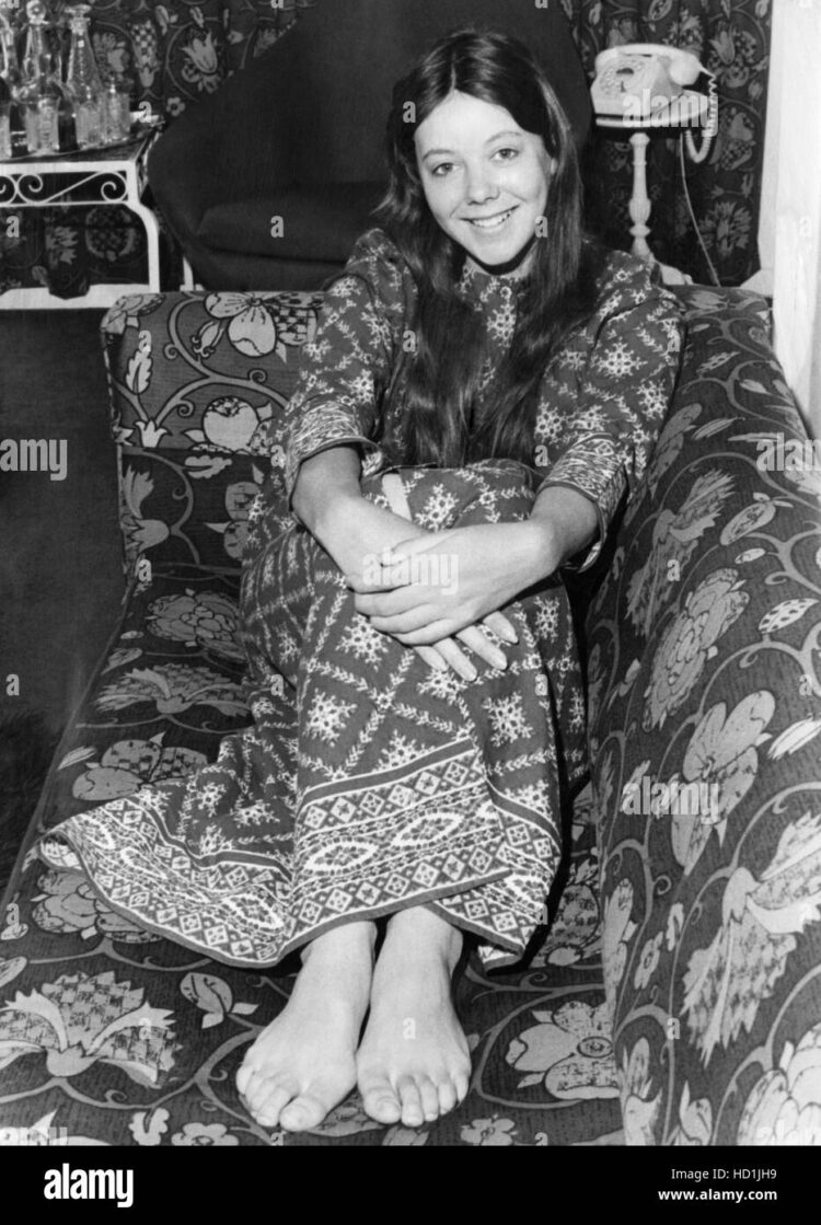 jennifer agutter feet 5