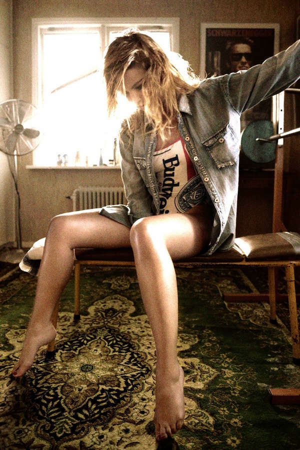 jennifer akerman feet 6