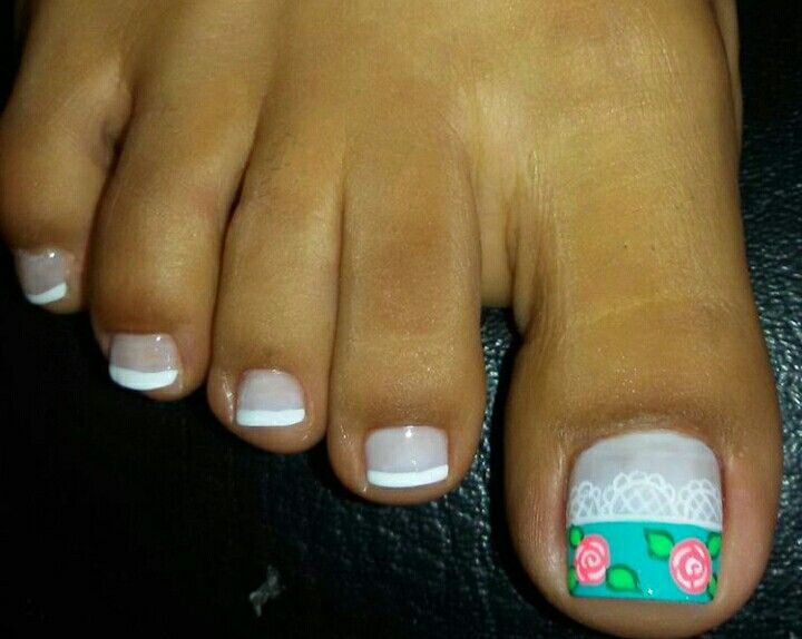 jennifer arenas feet 5