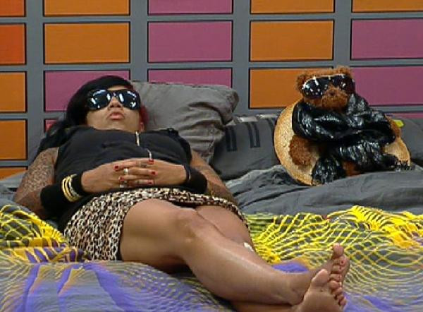 jennifer arroyo feet