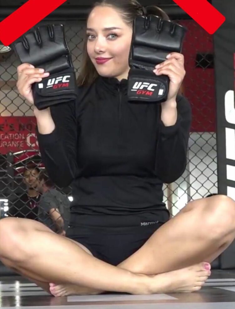 jennifer boldt feet 3