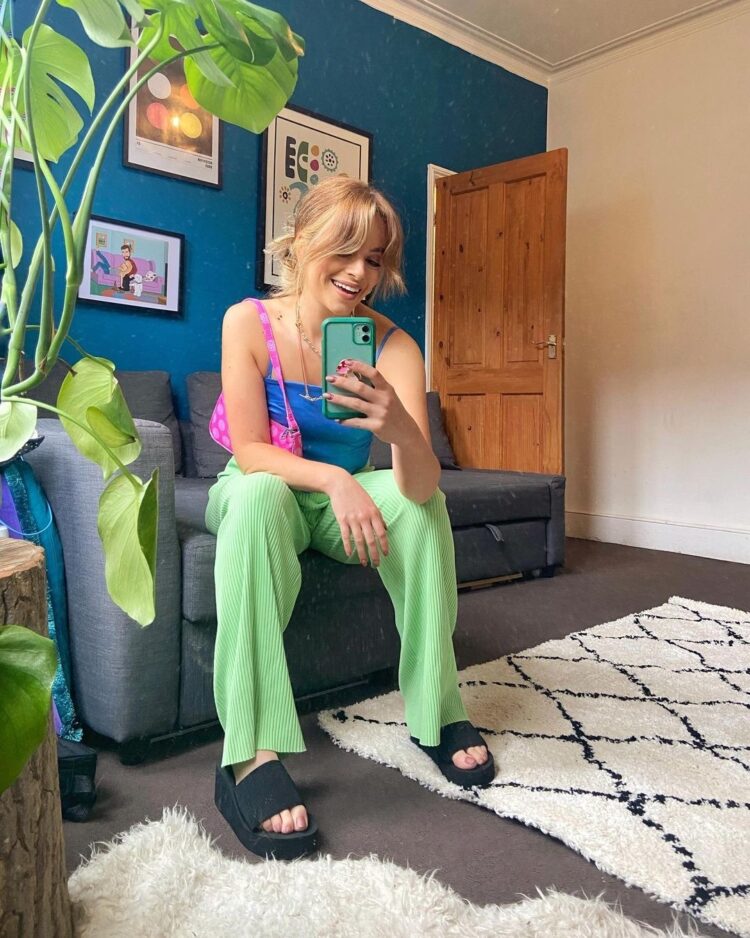 jennifer brooke feet 1