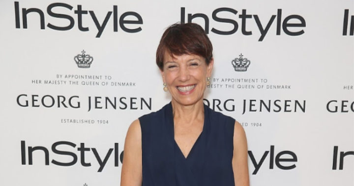 jennifer byrne feet 3