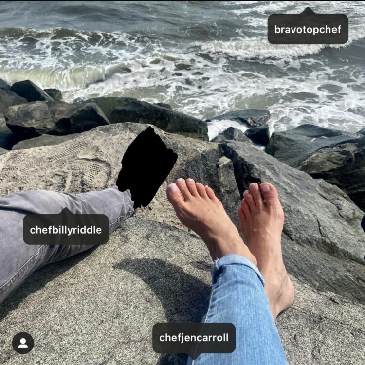 jennifer carroll feet