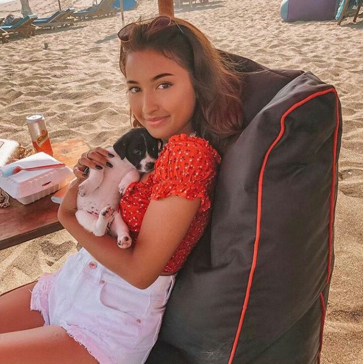 jennifer coppen feet 3