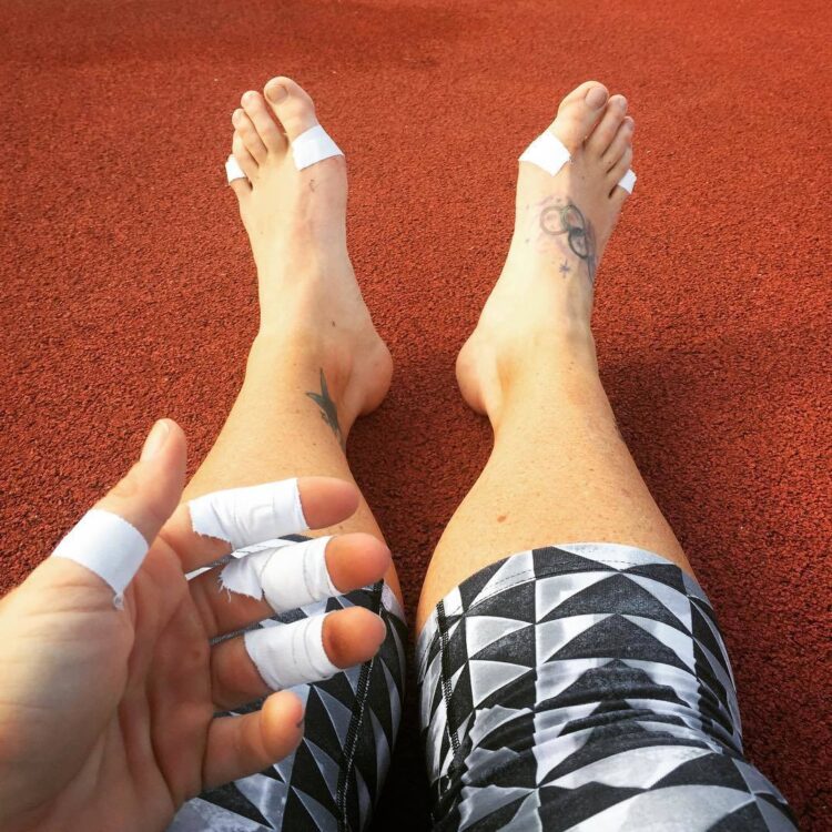 jennifer dahlgren feet