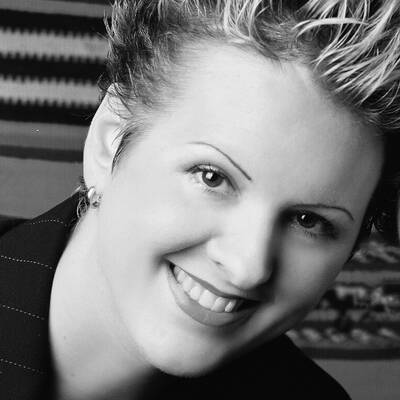 jennifer eaton gokmen feet