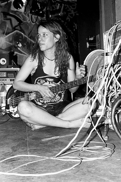 jennifer finch feet 2