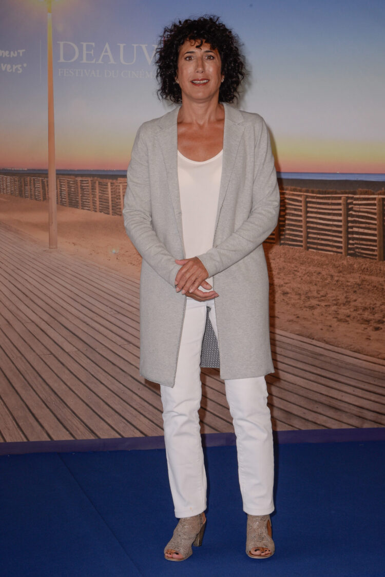 jennifer fix feet scaled