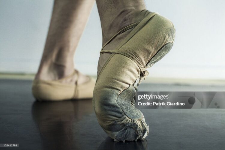 jennifer giraldino feet 1