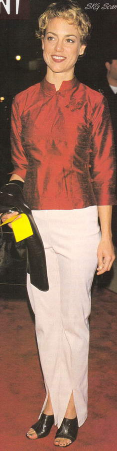 jennifer grant feet 3