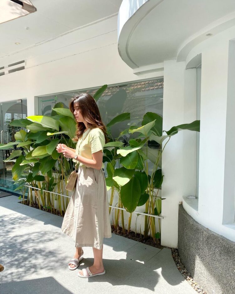 jennifer hanna feet 5