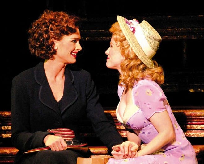 jennifer hope wills feet 4