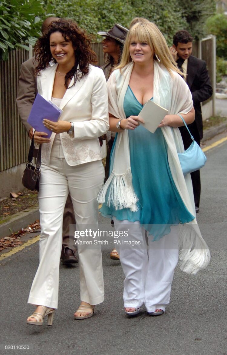 jennifer james feet 5