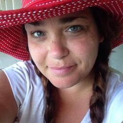 jennifer lb leese feet 1