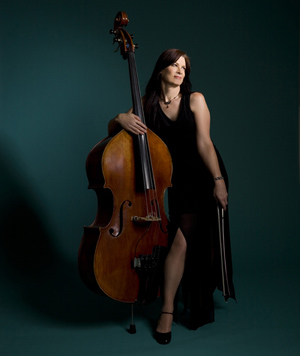 jennifer leitham feet 1