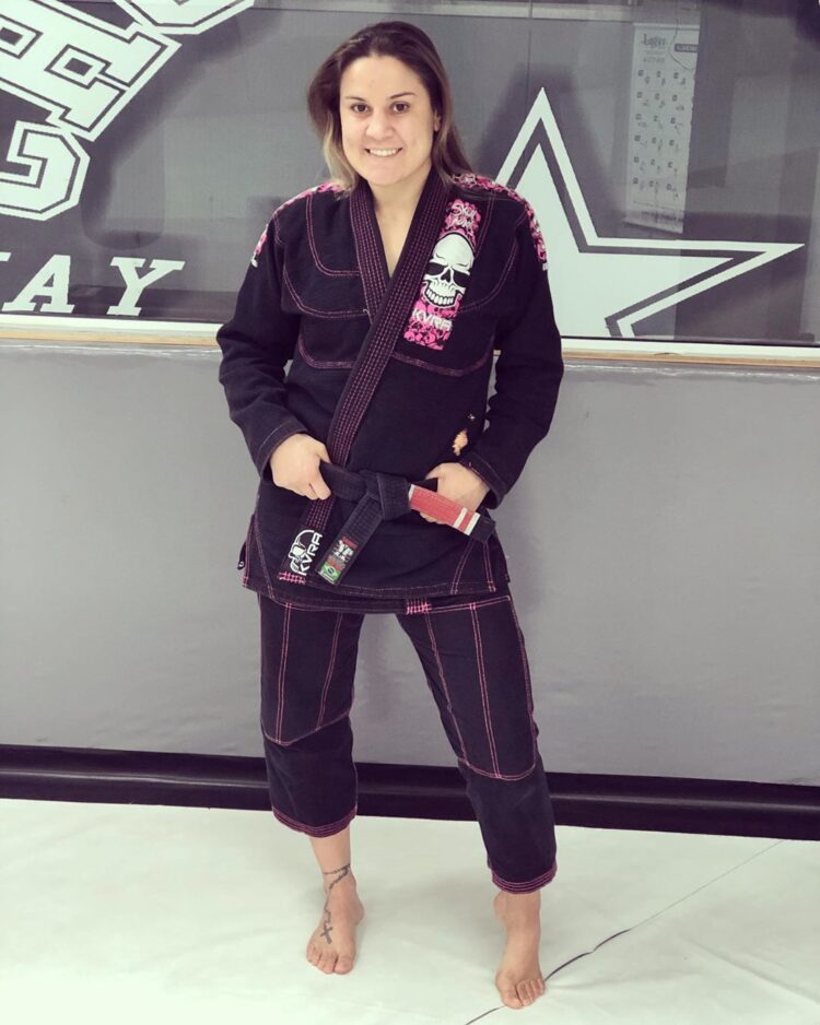 jennifer maia feet 5