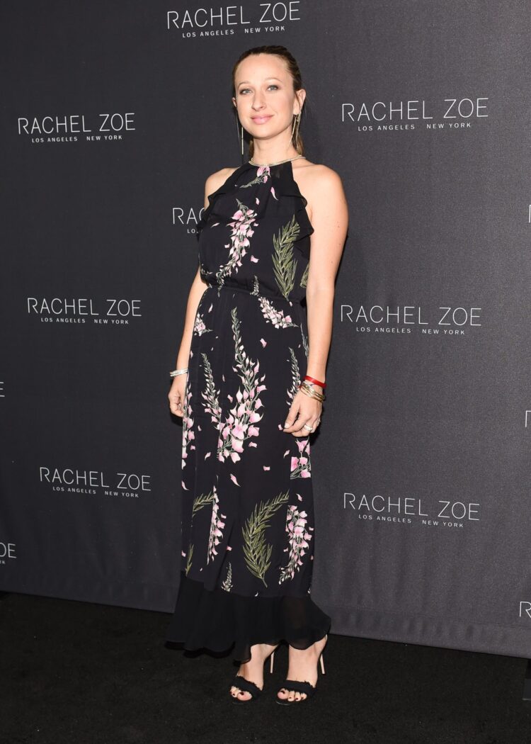 jennifer meyer feet 2 scaled