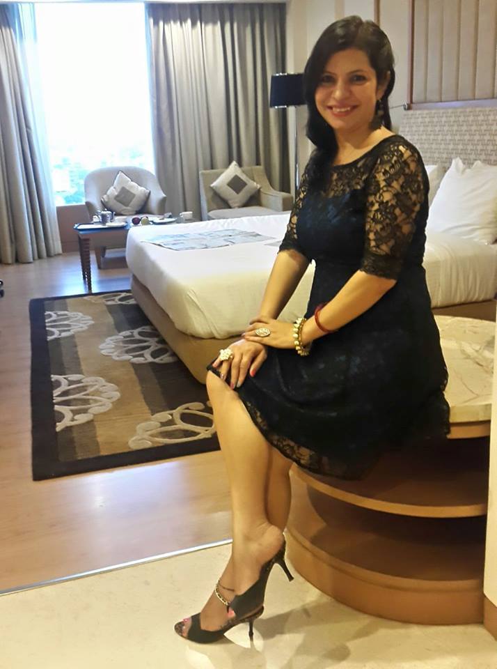 jennifer mistry bansiwal feet 1