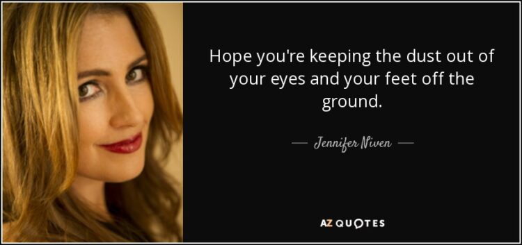 jennifer niven feet 6