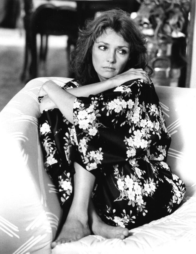 jennifer oneill feet 1