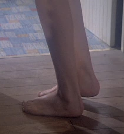 jennifer oneill feet 3