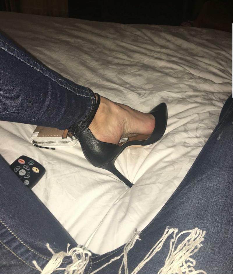 jennifer orozco feet 1