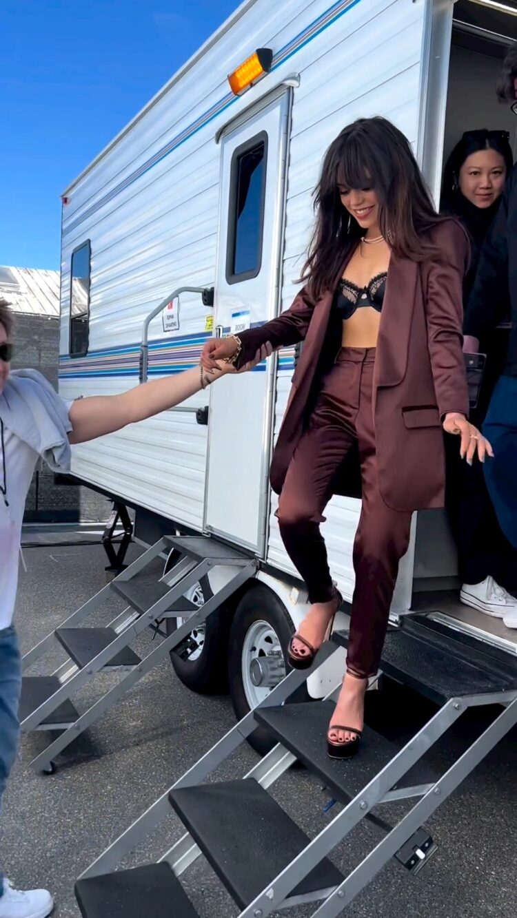 Jennifer Ortega Feet