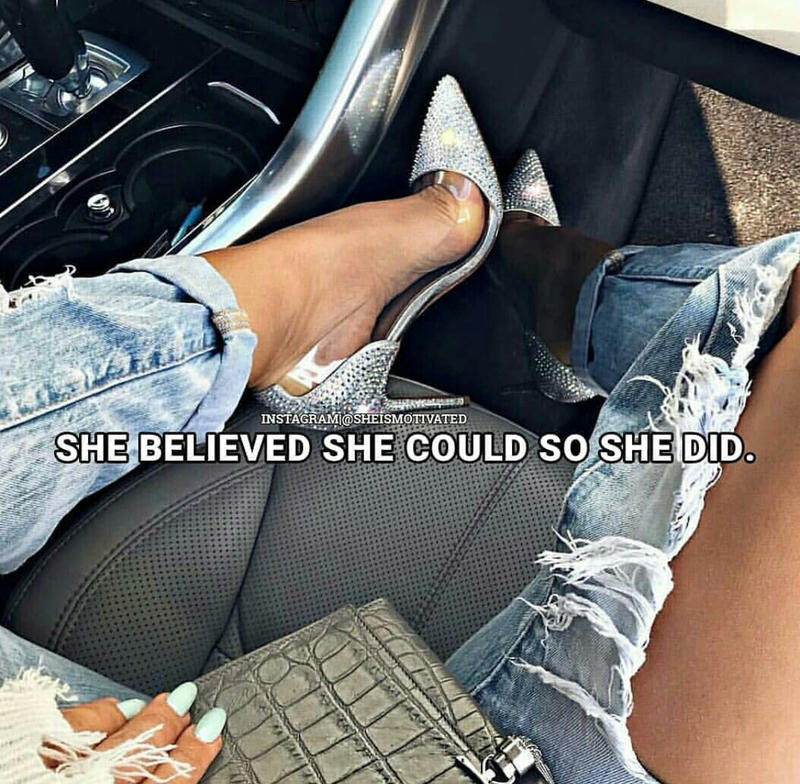 jennifer rowe feet 3