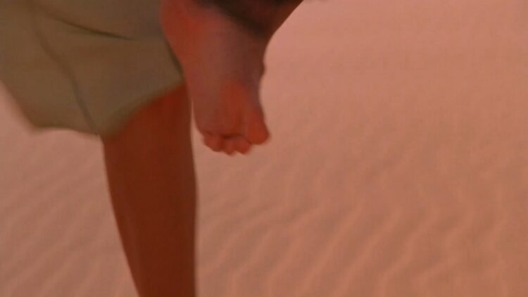 jennifer rubin feet 3