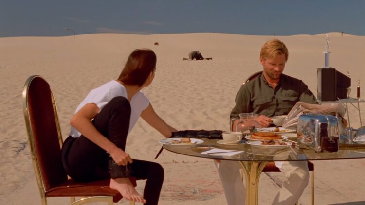 jennifer rubin feet 5